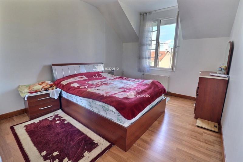 Maison - 171 m² - 8 pièces