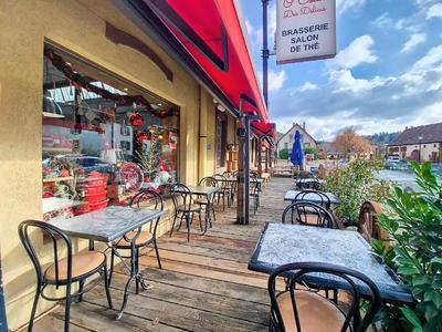 Maison - 1 220 m² - 4 pièces