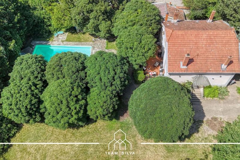 Maison - 165 m² - 6 pièces