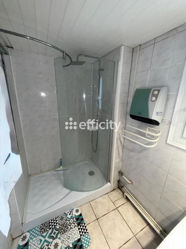 Pavillon - 95 m² - 5 pièces