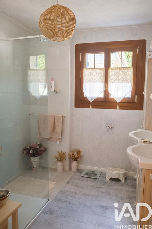 Maison - 147 m² - 6 pièces