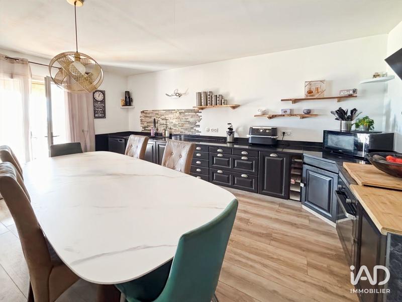 Maison - 184 m² - 5 pièces