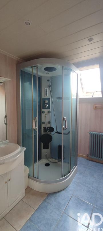 Maison - 192 m² - 7 pièces