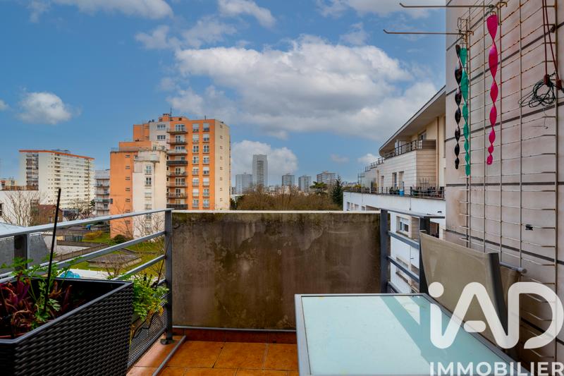 Appartement - 92 m² - 4 pièces