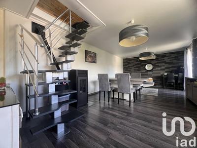 Maison - 110 m² - 4 pièces