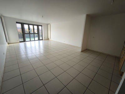 Appartement - 86 m² - 3 pièces