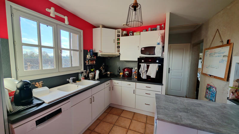 Maison - 210 m² - 7 pièces