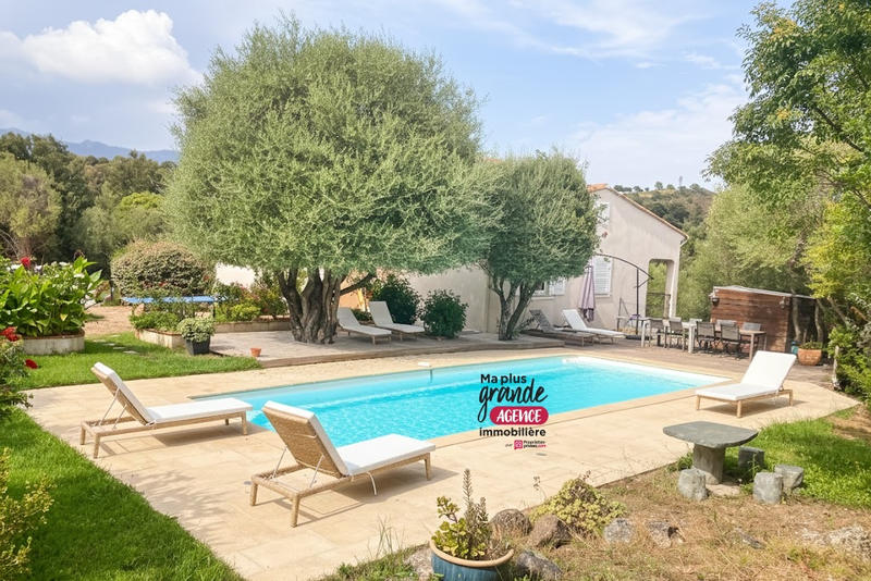 Maison - 165 m² - 4 pièces