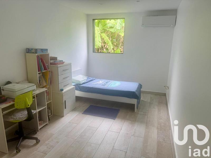 Maison - 200 m² - 4 pièces