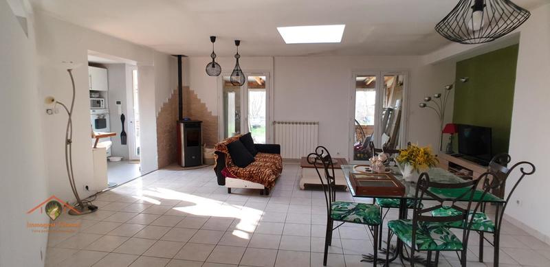 Maison traditionnelle - 160 m² - 5 pièces