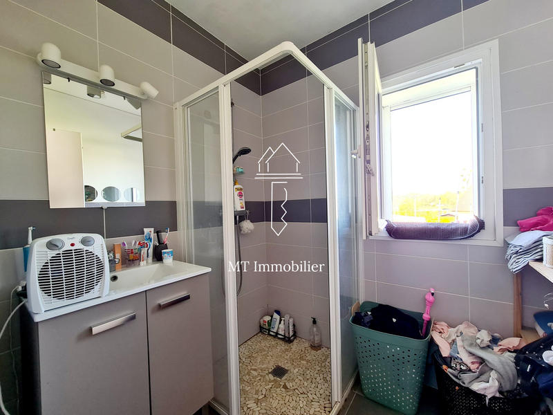 Maison - 94 m² - 5 pièces