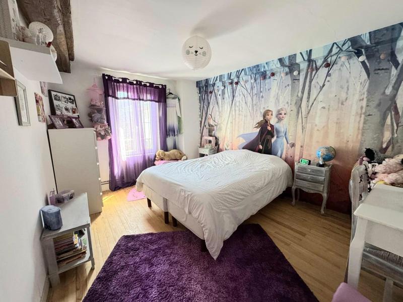 Maison - 170 m² - 8 pièces