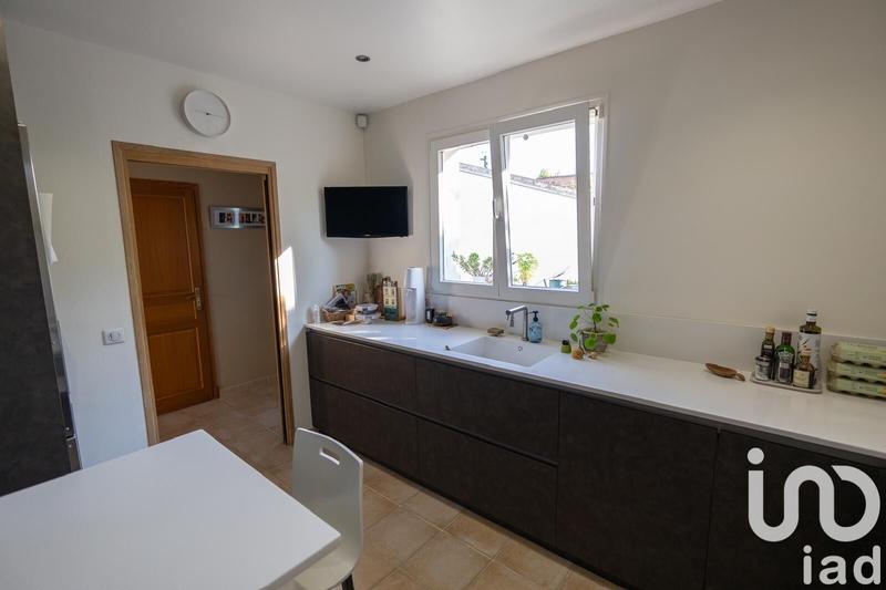 Maison - 180 m² - 7 pièces