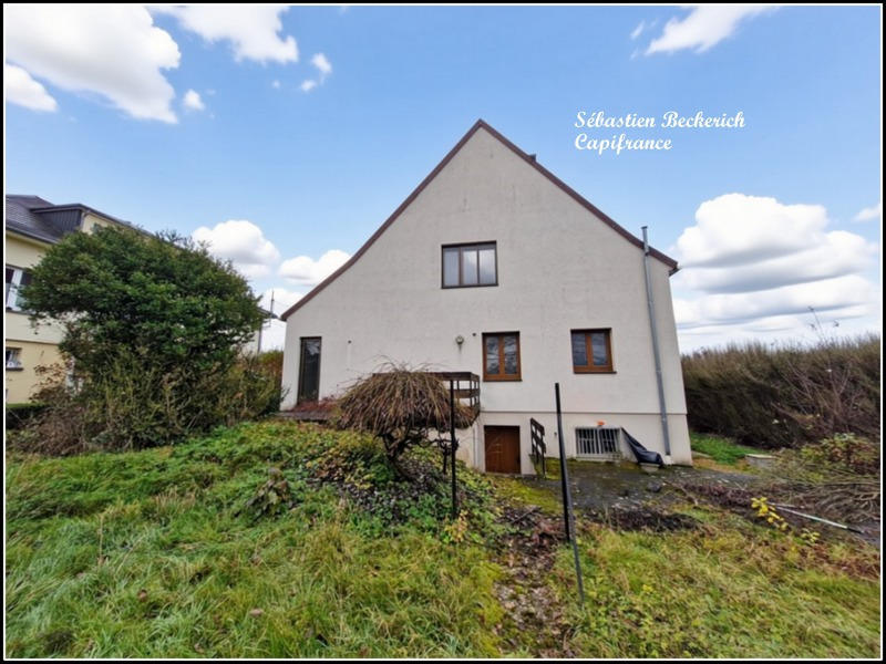 Maison - 144 m² - 5 pièces