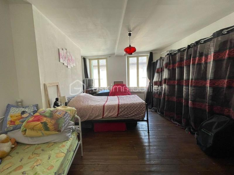 Maison en pierre - 100 m² - 5 pièces