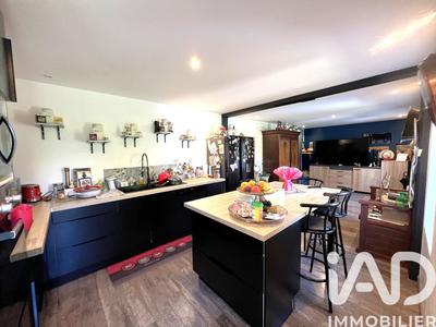 Maison - 172 m² - 5 pièces