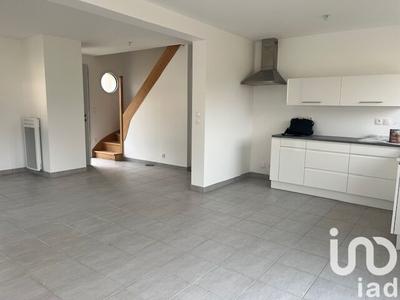 Maison - 82 m² - 6 pièces