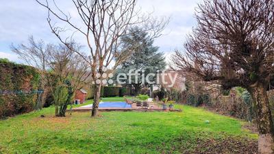 Maison - 157 m² - 7 pièces