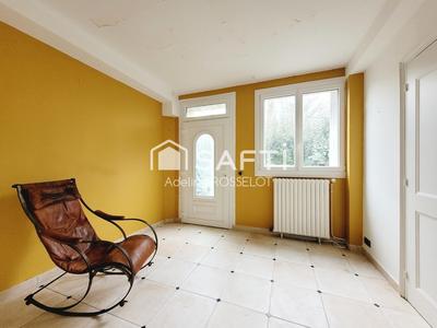 Maison - 220 m² - 10 pièces