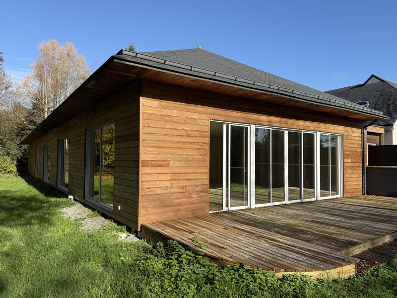 Maison - 230 m² - 2 pièces