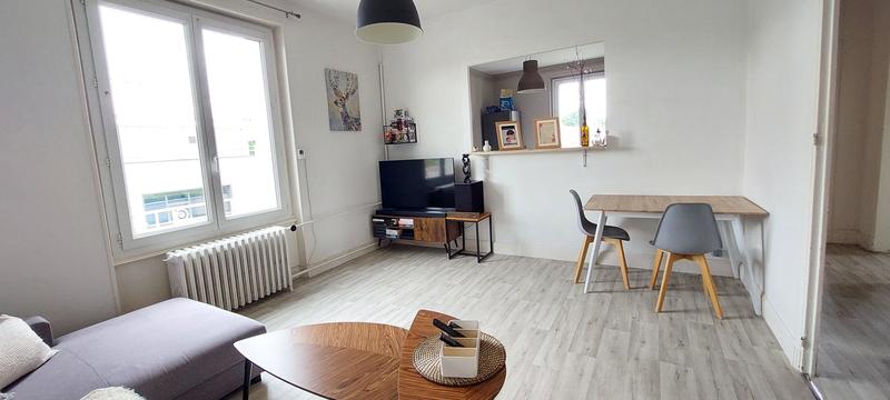 Appartement - 77 m² - 3 pièces