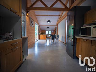 Maison - 117 m² - 5 pièces