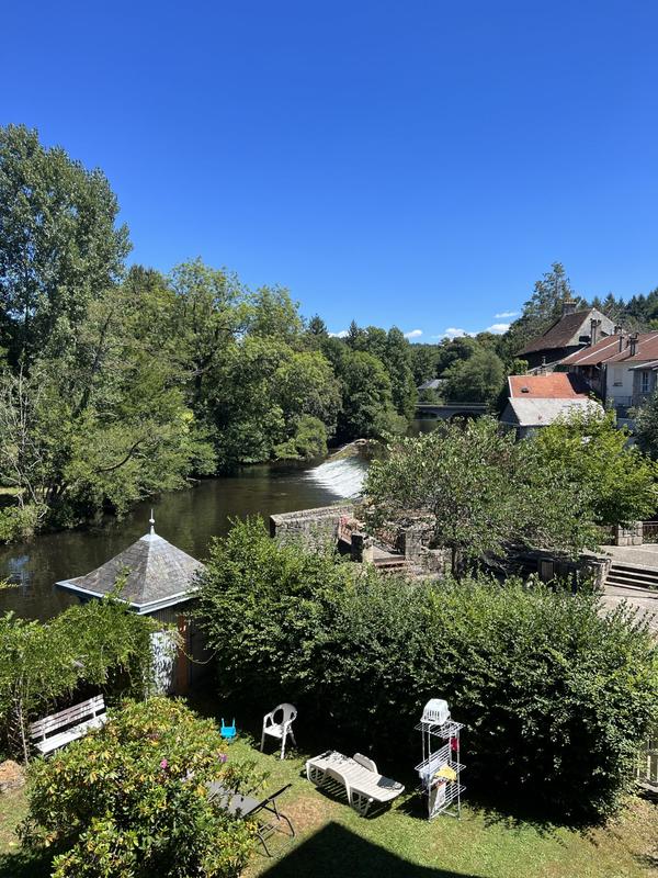 Appartement - 101 m² - 4 pièces