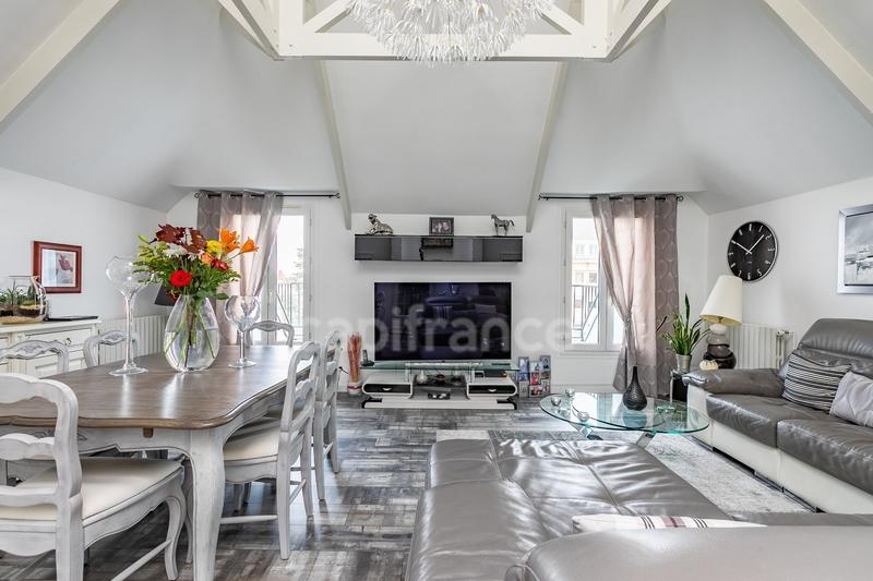 Appartement - 130 m² - 6 pièces