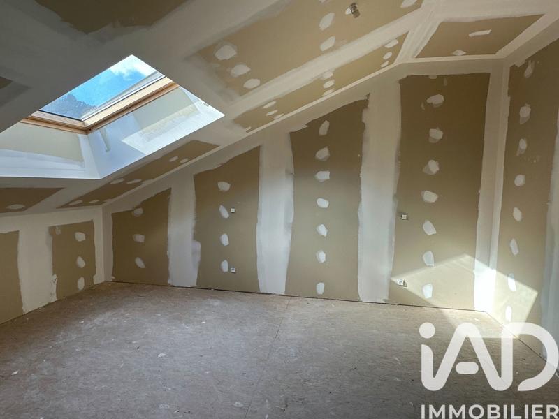 Appartement - 165 m² - 6 pièces