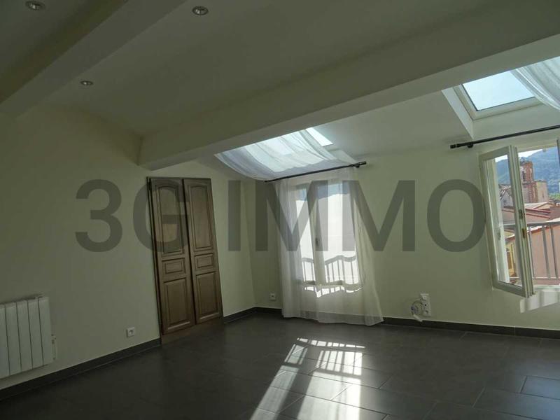 Appartement - 142 m² - 5 pièces