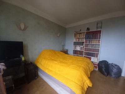 Maison - 183 m² - 8 pièces