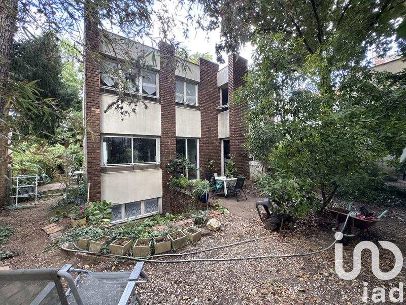 Maison - 160 m² - 8 pièces