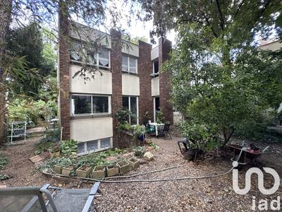 Maison - 160 m² - 8 pièces