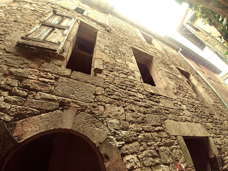 Maison - 168 m² - 1 pièce