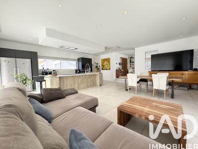 Maison - 158 m² - 5 pièces