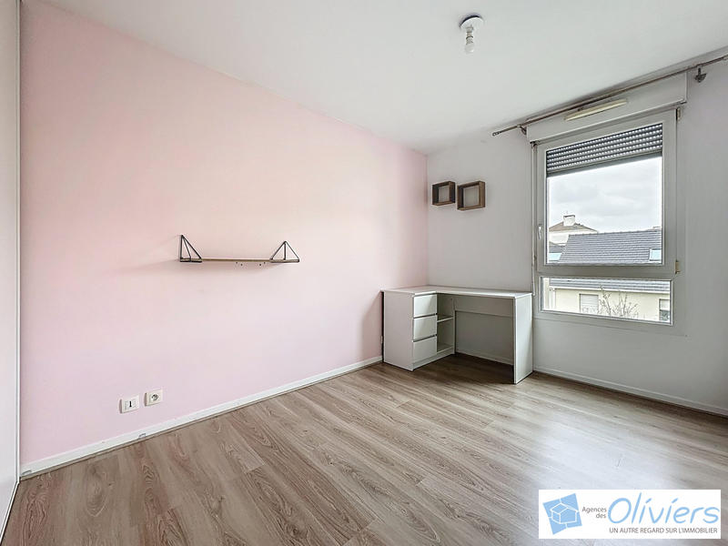 Appartement - 84 m² - 4 pièces