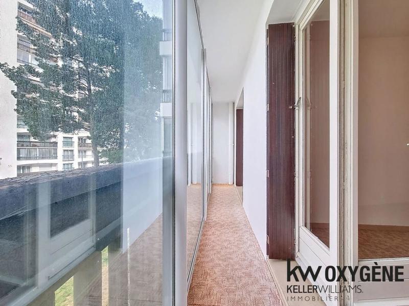 Appartement - 100 m² - 4 pièces