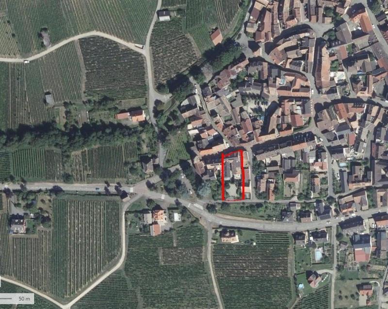 Maison - 1 000 m² - 25 pièces