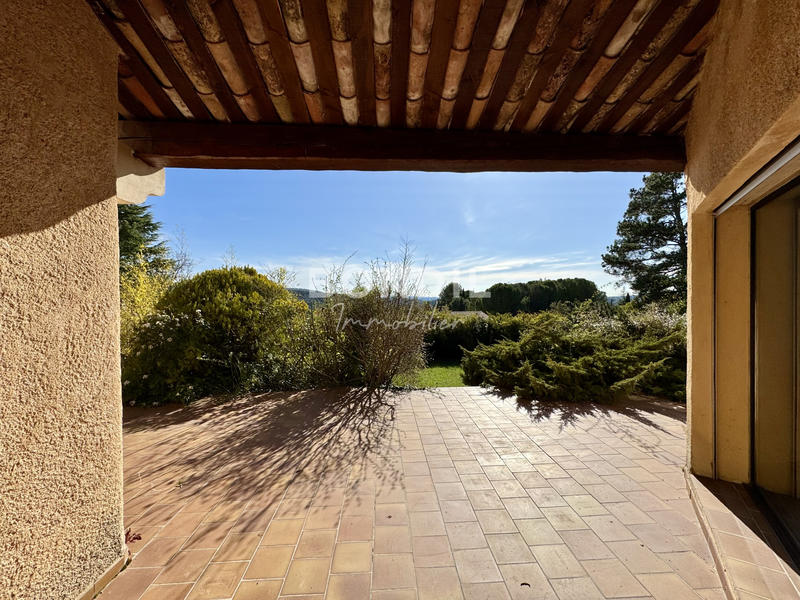 Villa - 175 m² - 6 pièces