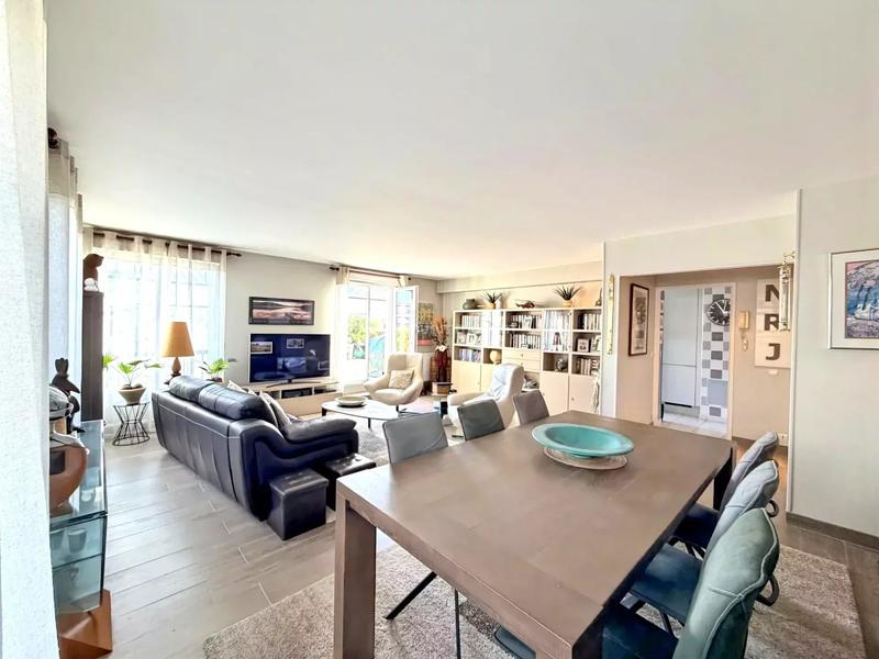 Appartement - 114 m² - 5 pièces