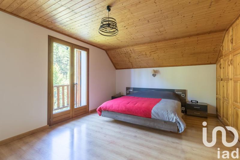 Châlet - 160 m² - 5 pièces