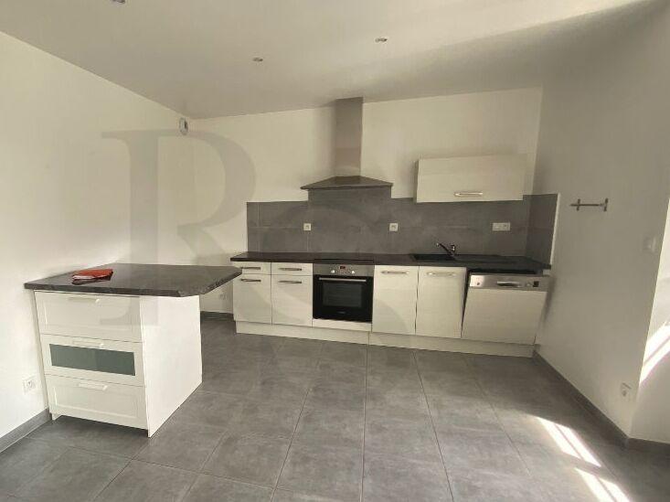 Appartement - 79 m² - 3 pièces