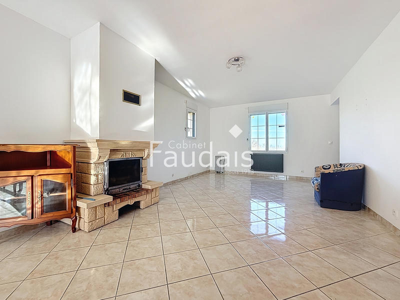 Maison - 140 m² - 7 pièces