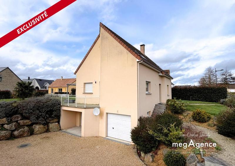 Maison traditionnelle - 110 m² - 5 pièces