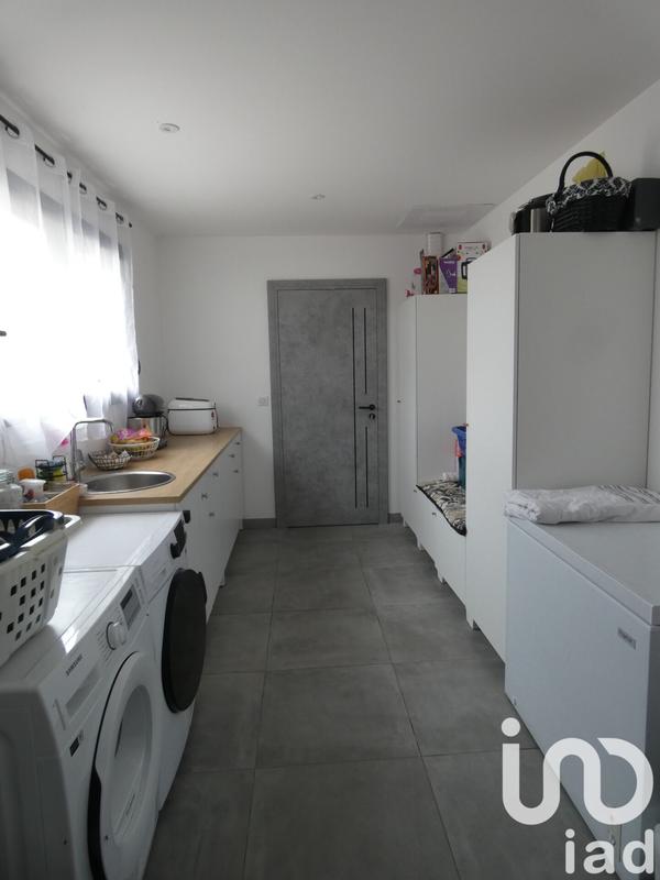 Maison - 198 m² - 8 pièces