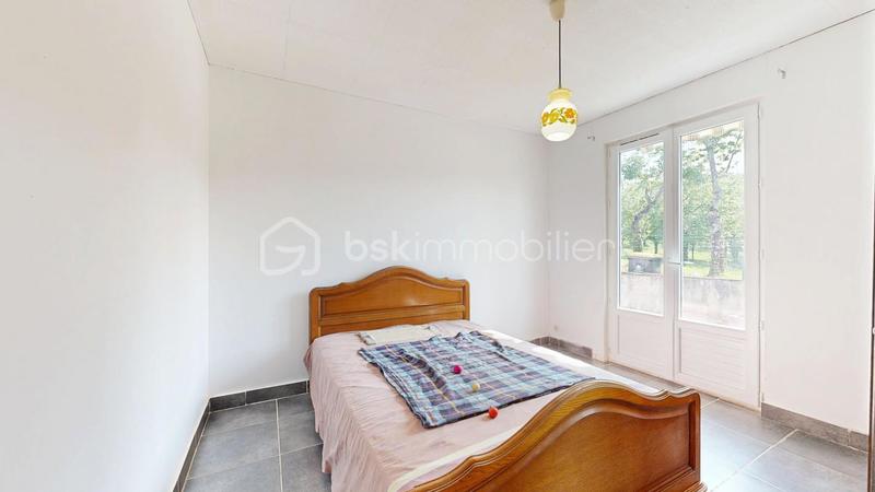 Maison - 137 m² - 6 pièces