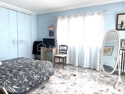 Appartement - 109 m² - 5 pièces