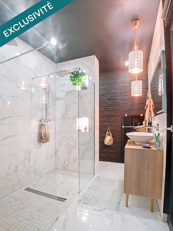 Maison - 192 m² - 7 pièces