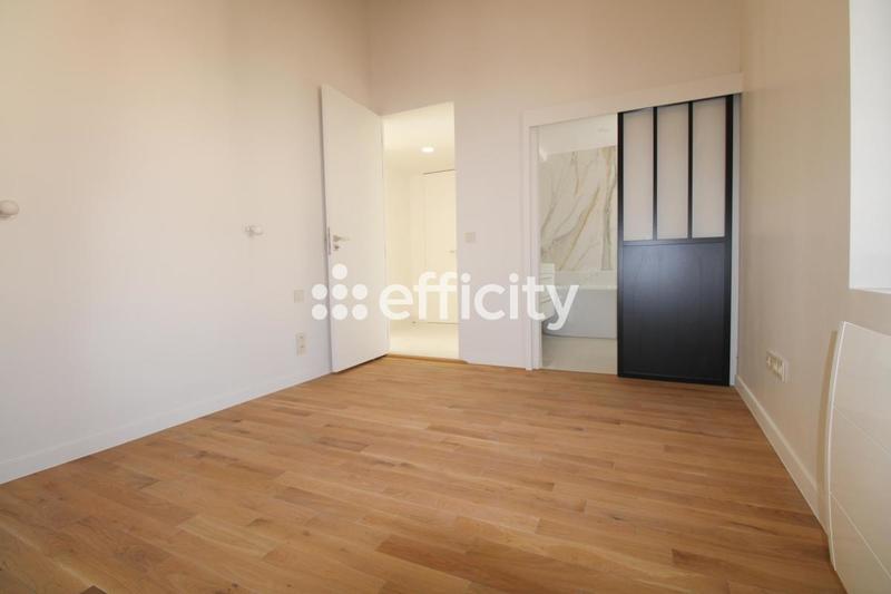 Appartement - 197 m² - 4 pièces
