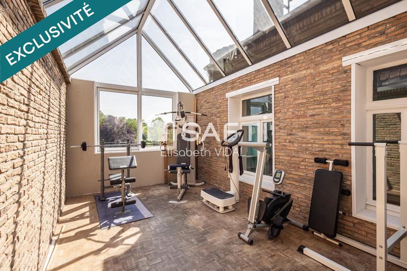 Maison - 292 m² - 6 pièces